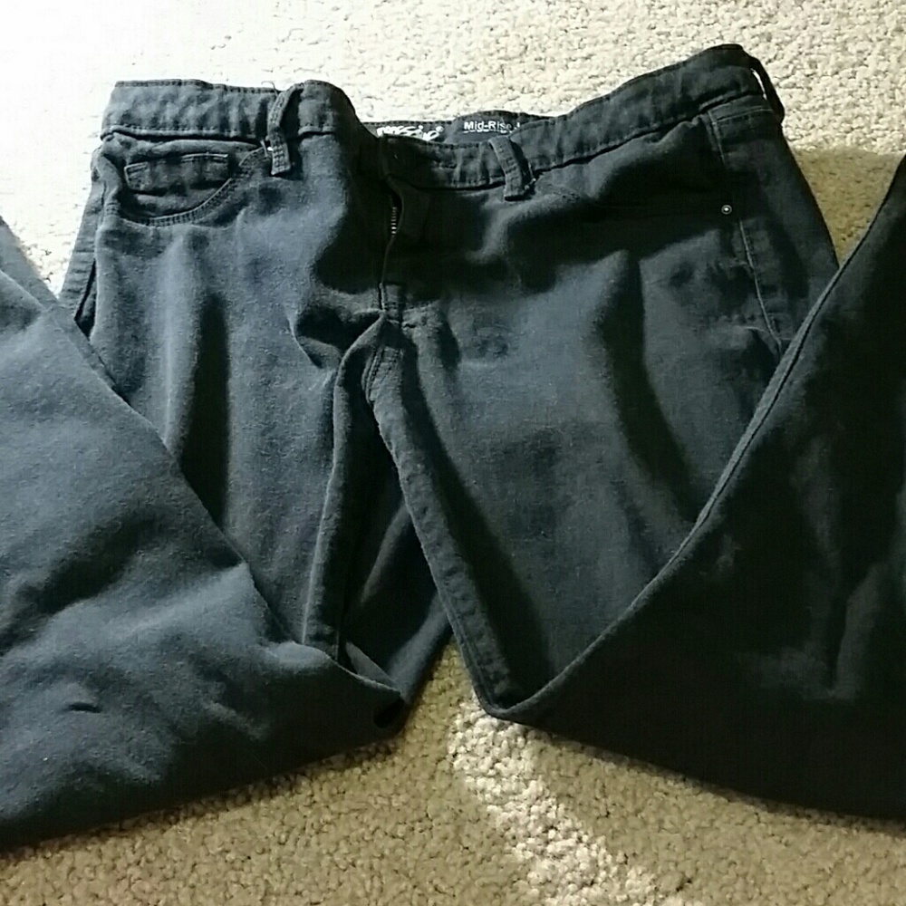 Black skinny jeans